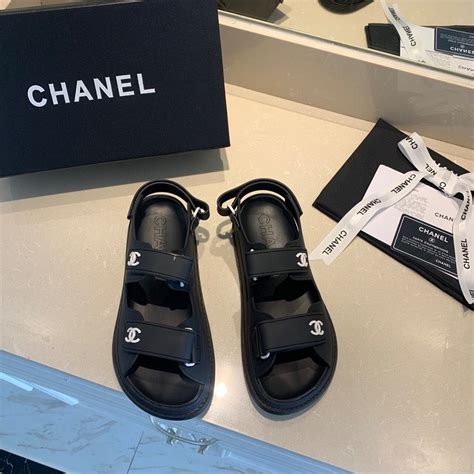 papete chanel original|chanel sapatos.